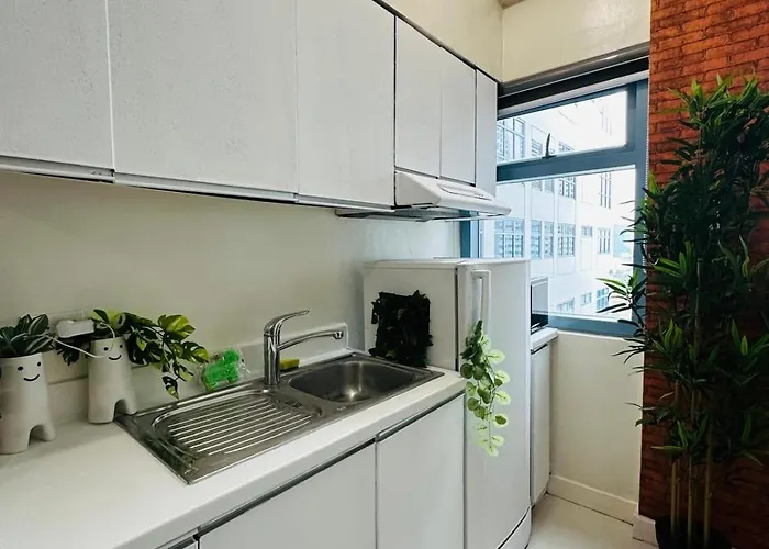 Apartment Newly Renovated 2-storey Loft At Greenbelt *